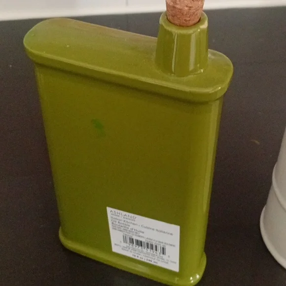 Two Kitchen Ceramic - Picture 4 of 5